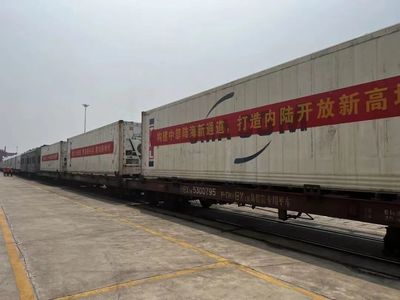 全省首趟！巴西果汁順利運(yùn)抵贛州國際陸港，助力進(jìn)出口雙循環(huán)